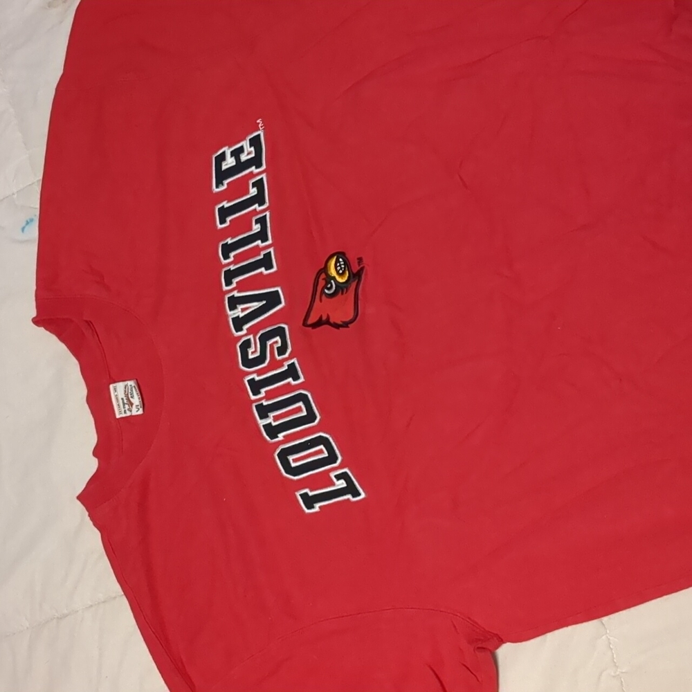 CHAMPION LOUISVILLE CARDINALS RED MASCOT SHORT SLEEVE T SHIRT